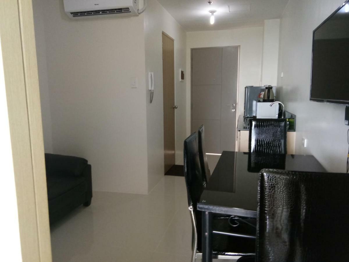 Wind Residences By Smco Tagaytay City Buitenkant foto