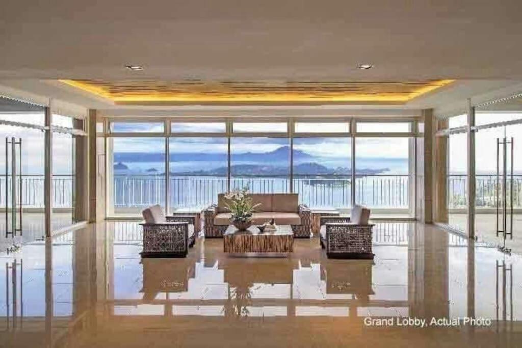 Wind Residences By Smco Tagaytay City Buitenkant foto
